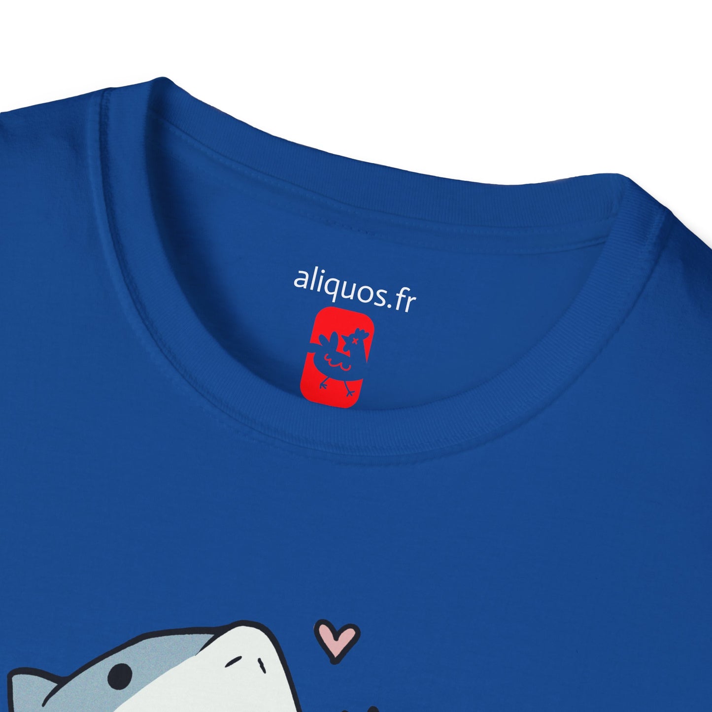 Unisex T-Shirt - Cute Little Shark Wave - Aliquos