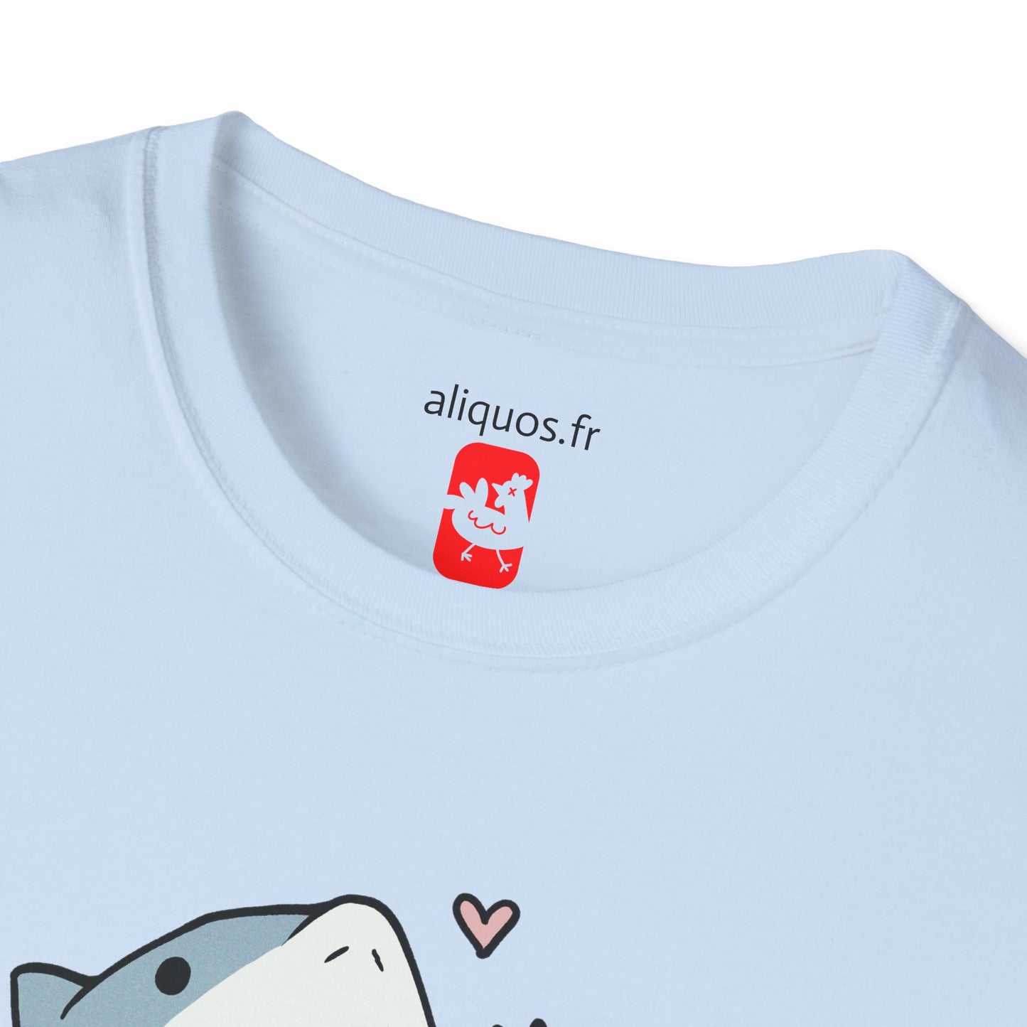 Unisex T-Shirt - Cute Little Shark Wave - Aliquos