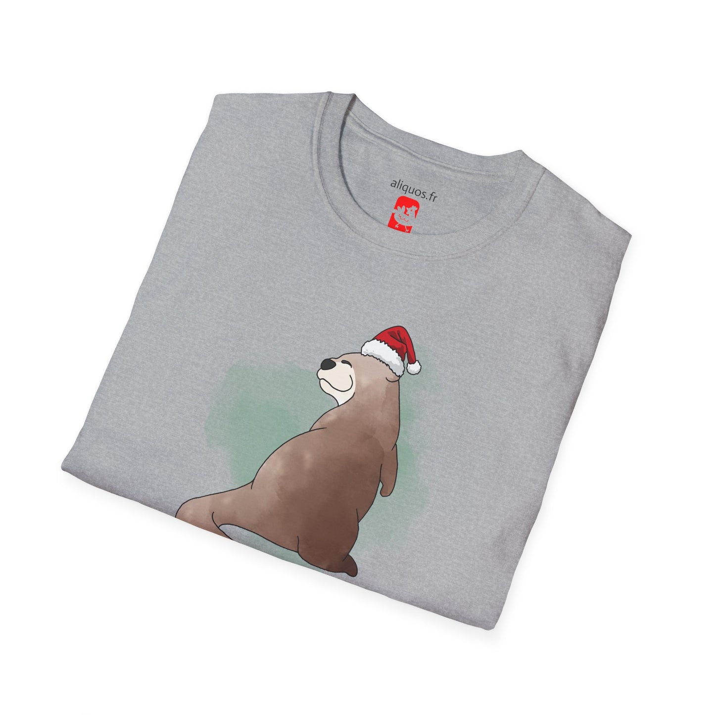 Unisex T-Shirt - Christmas Otter 15