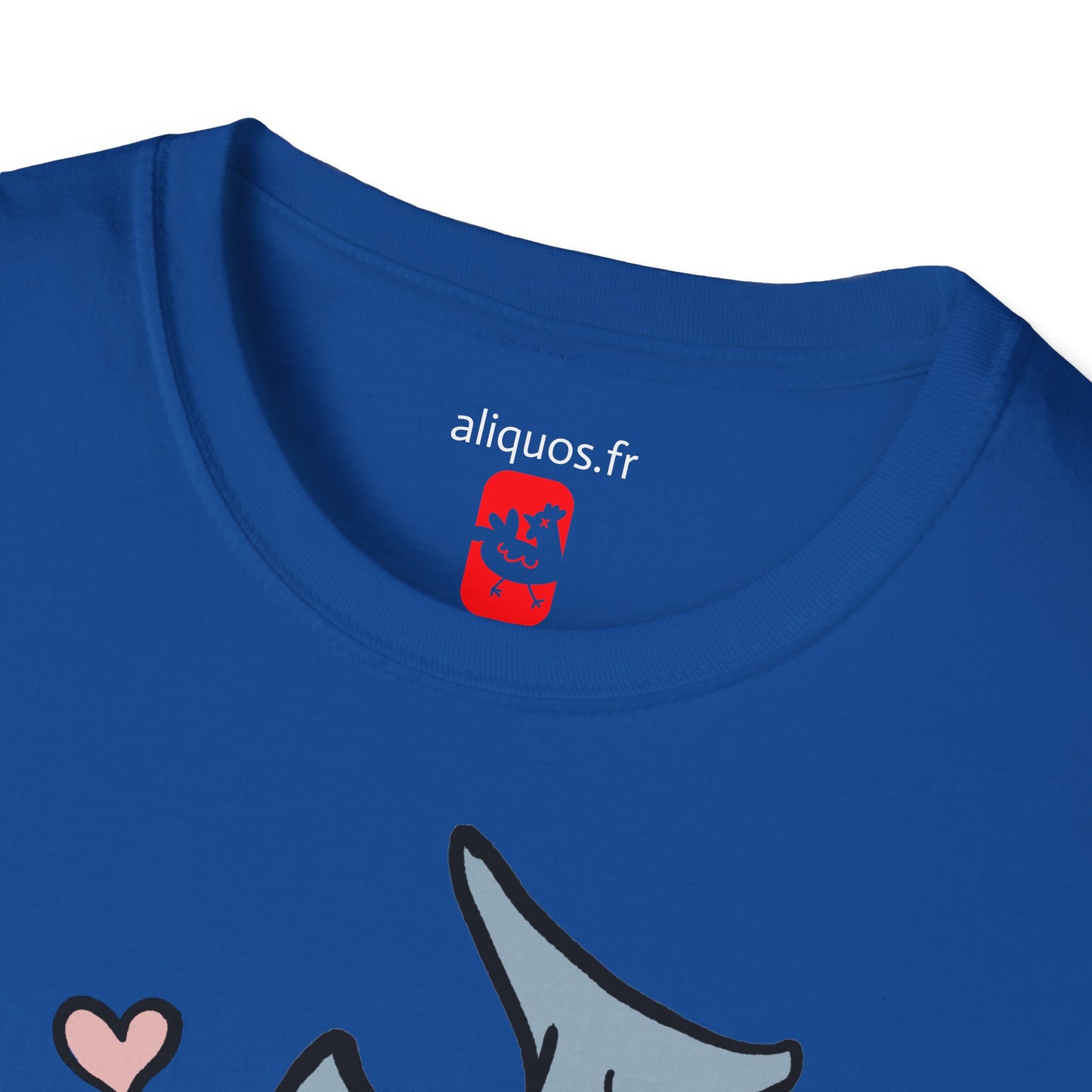 Unisex T-Shirt - Love Shark - Aliquos