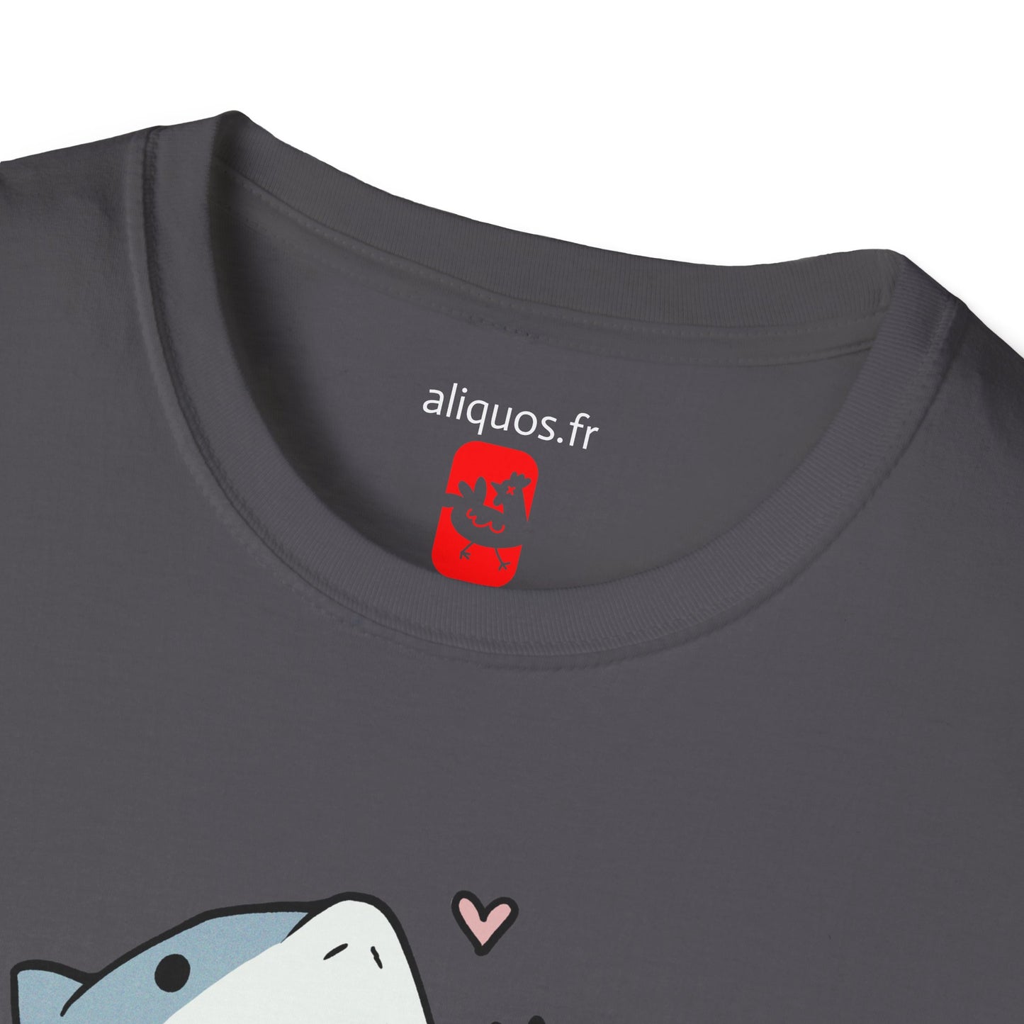 Unisex T-Shirt - Cute Little Shark Wave - Aliquos