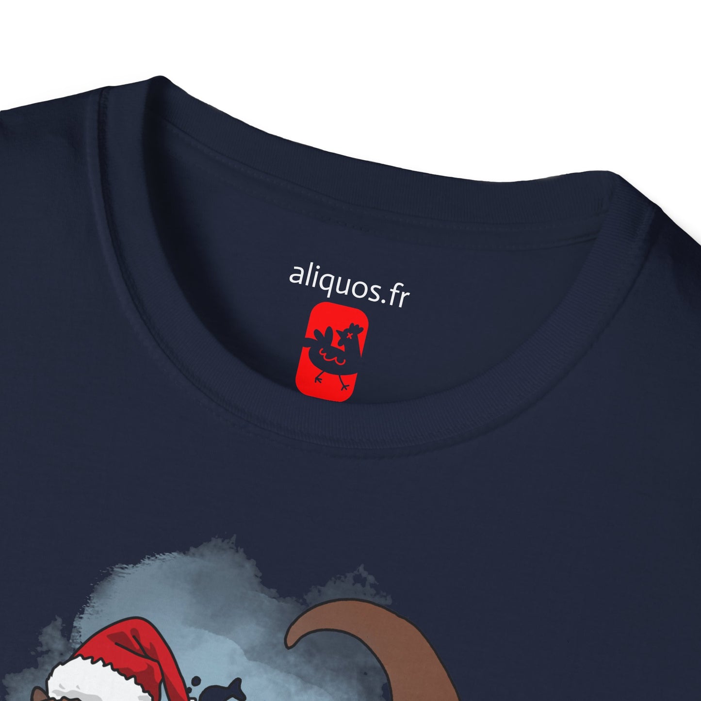 Unisex T-Shirt - Christmas Otter 1
