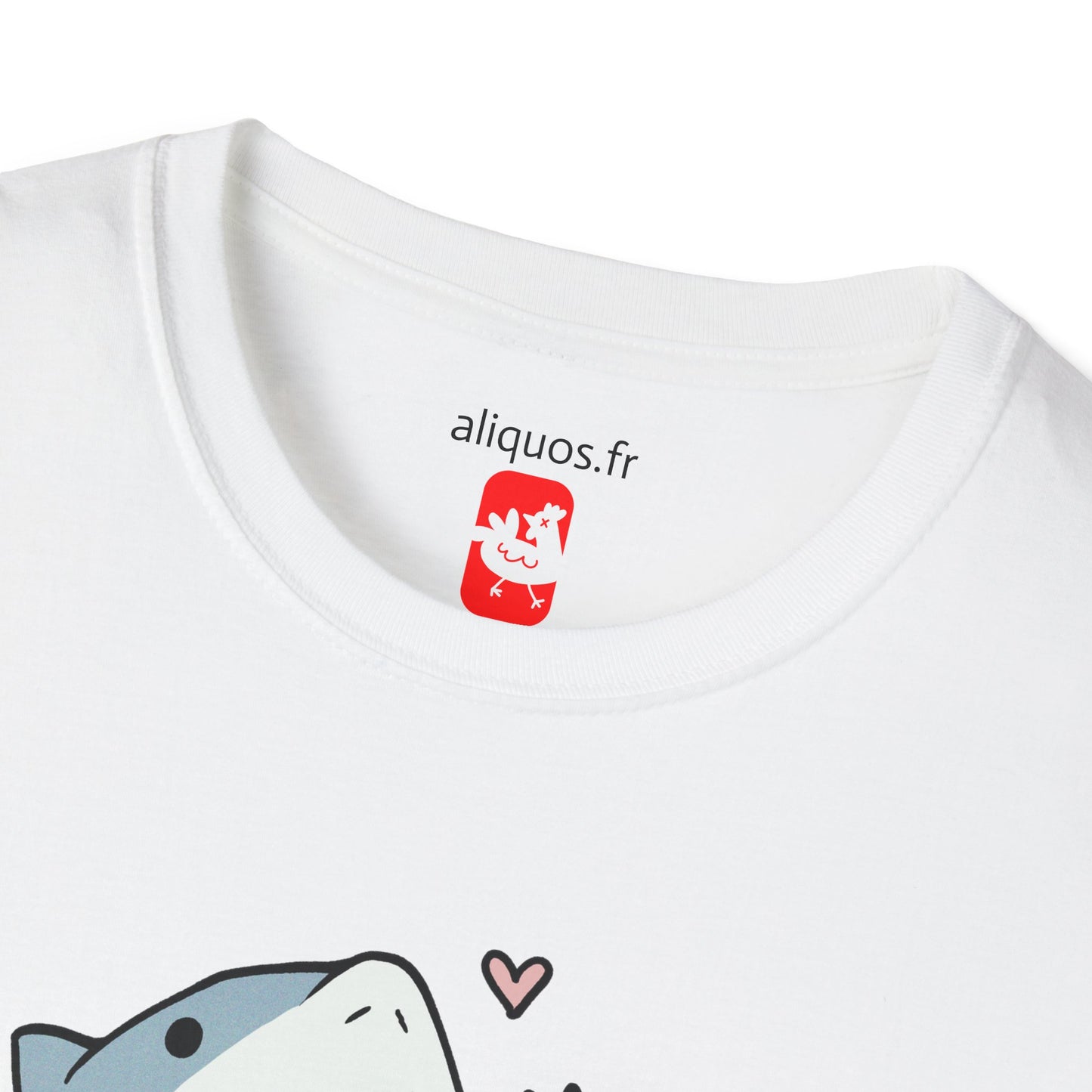 Unisex T-Shirt - Cute Little Shark Wave - Aliquos