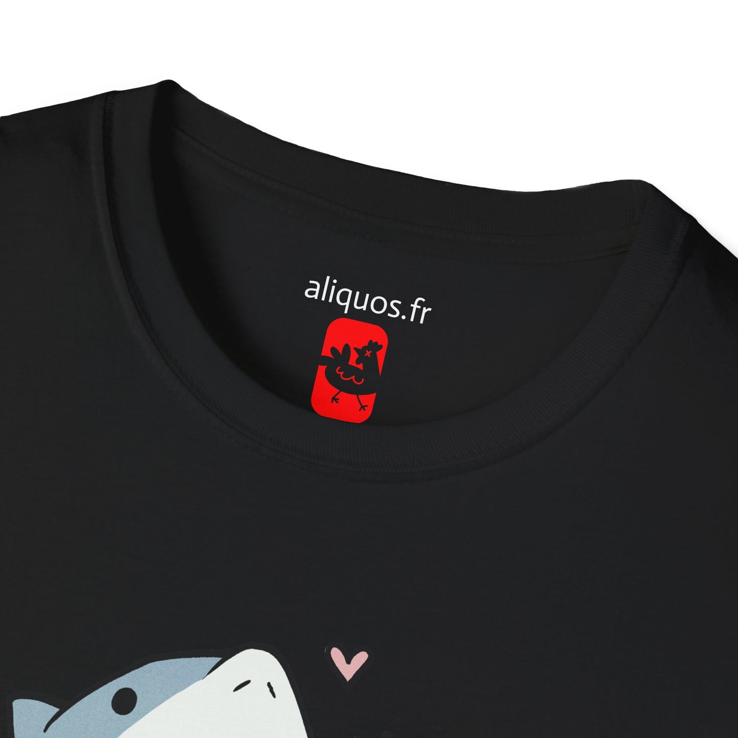 Unisex T-Shirt - Cute Little Shark Wave - Aliquos