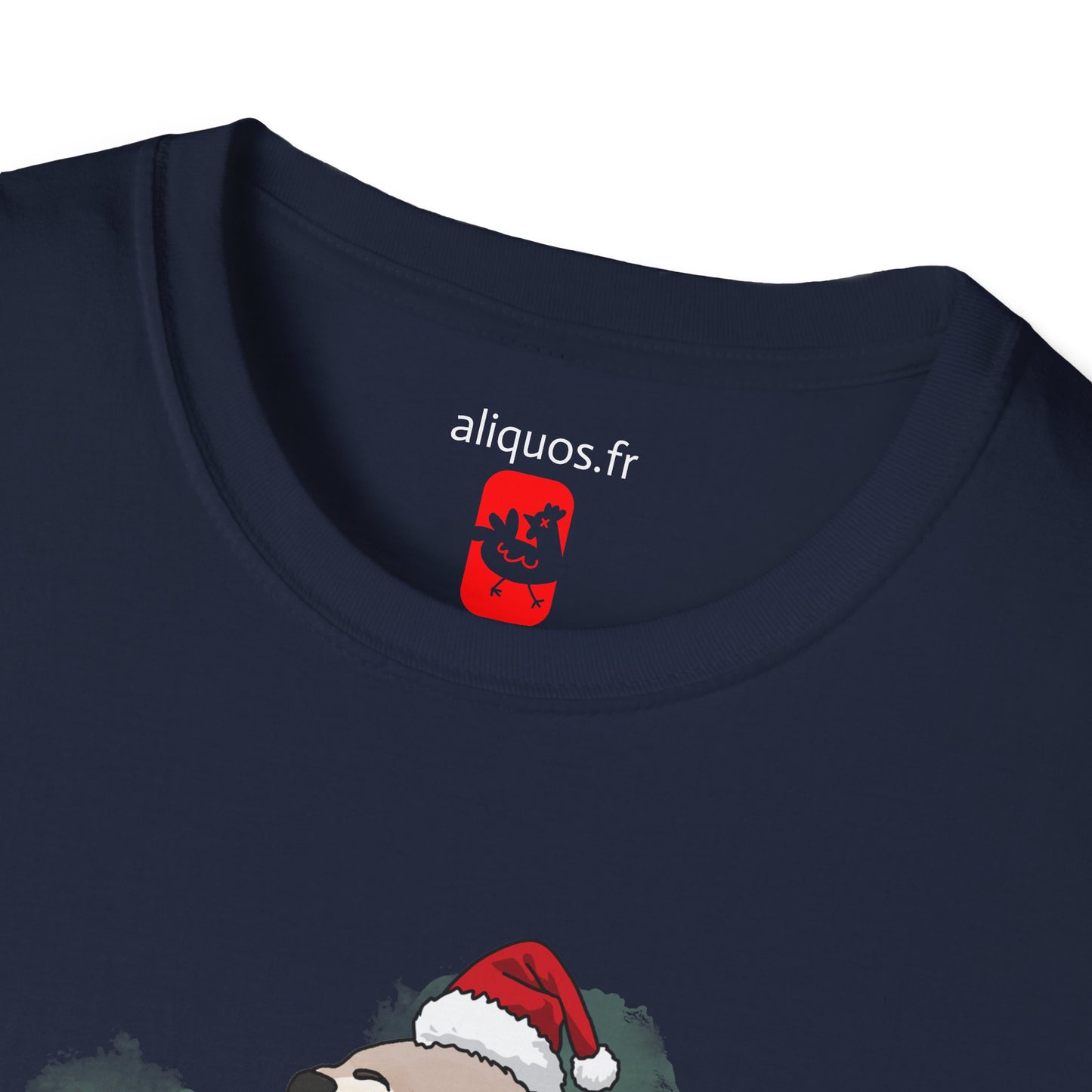 Unisex T-Shirt - Christmas Otter 15