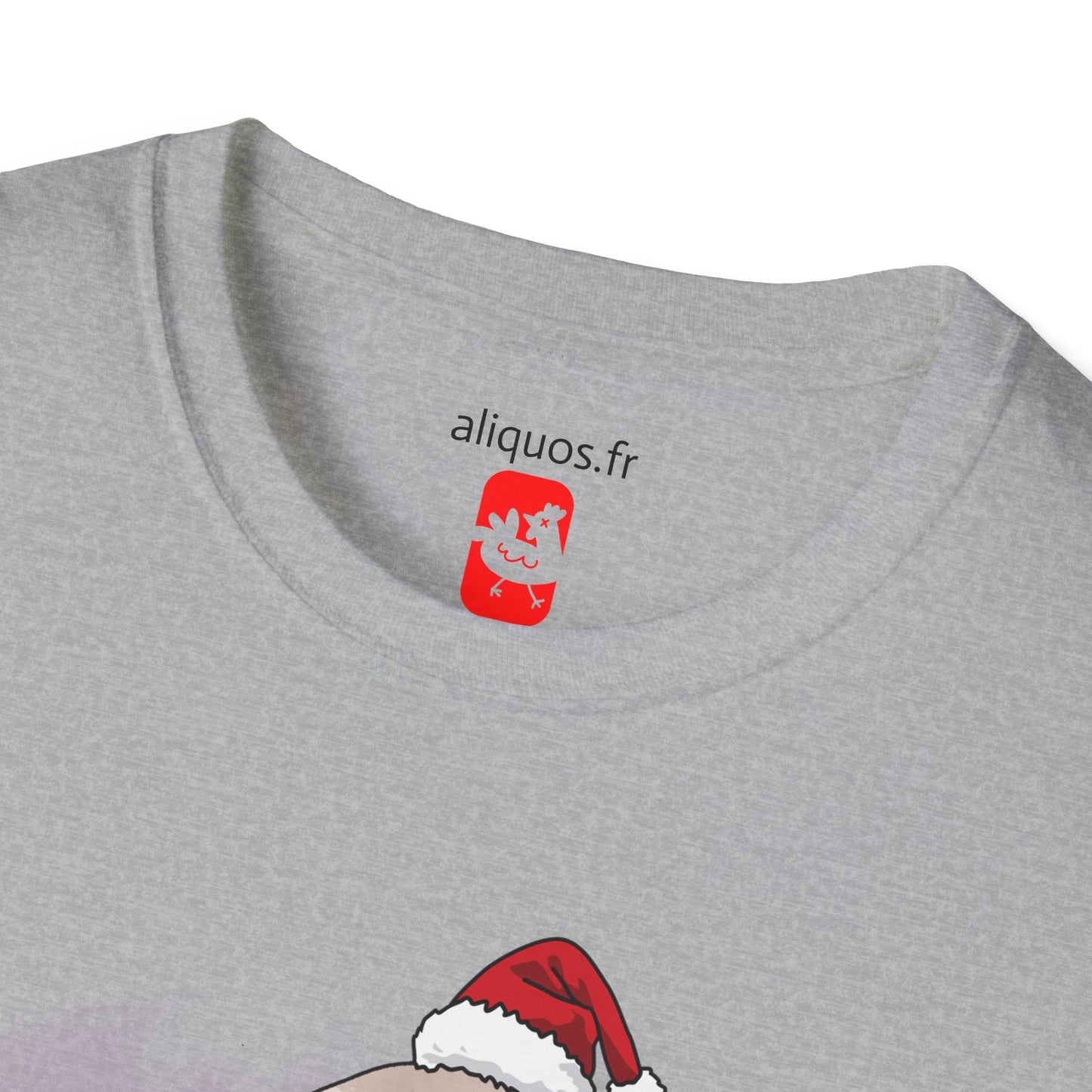 Unisex T-Shirt - Christmas Otter 14