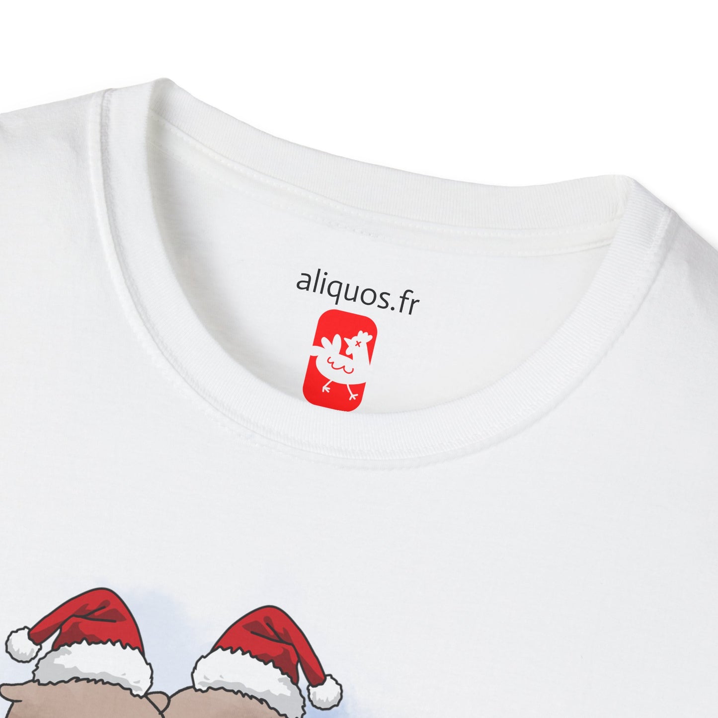 Unisex T-Shirt - Christmas Otter 8