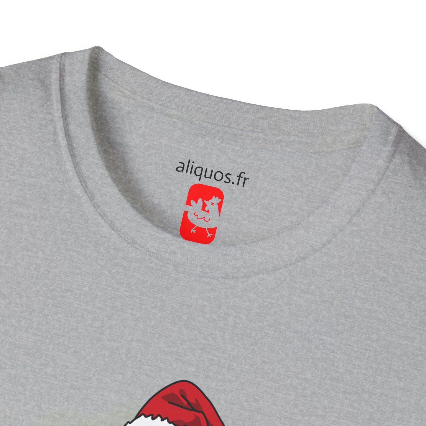 Unisex T-Shirt - Christmas Otter 7