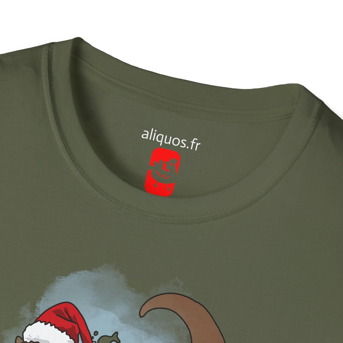 Unisex T-Shirt - Christmas Otter 1