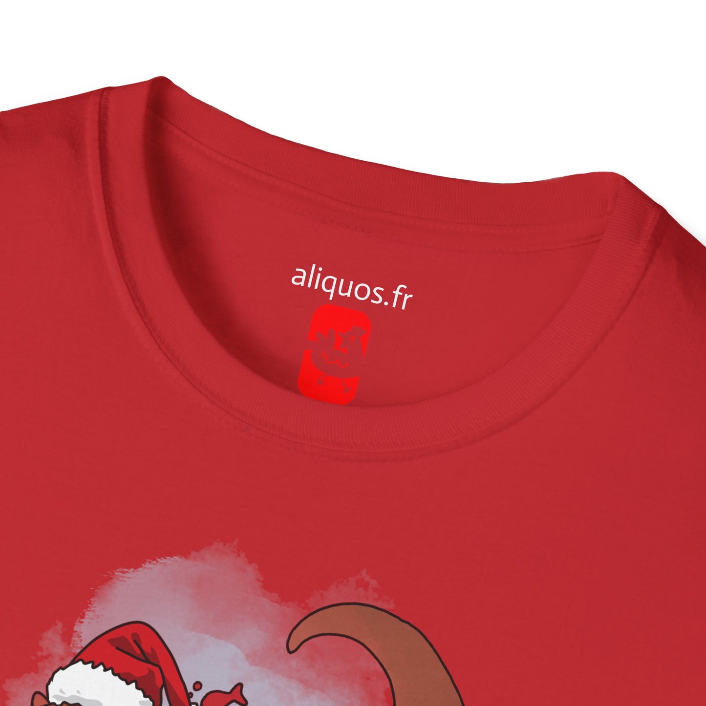 Unisex T-Shirt - Christmas Otter 1