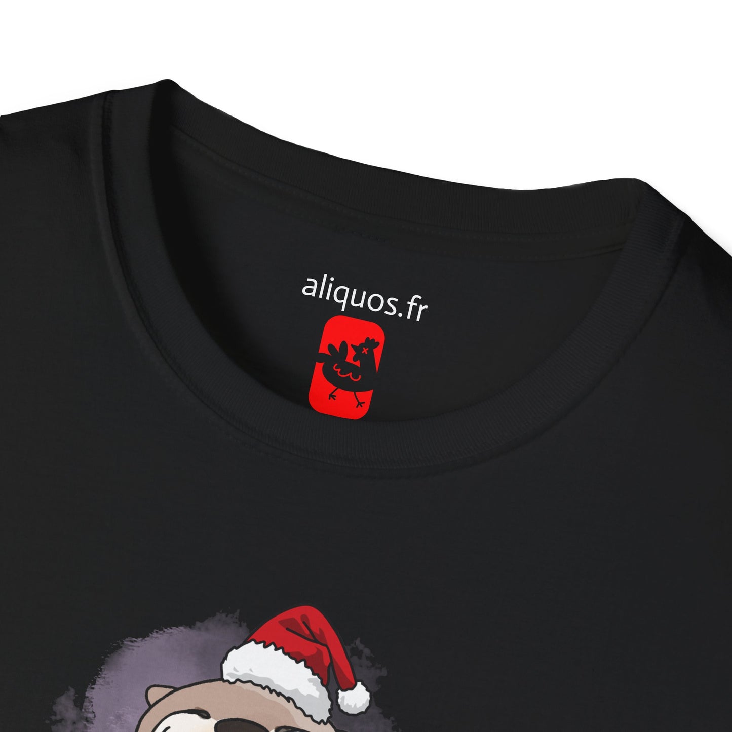 Unisex T-Shirt - Christmas Otter 2