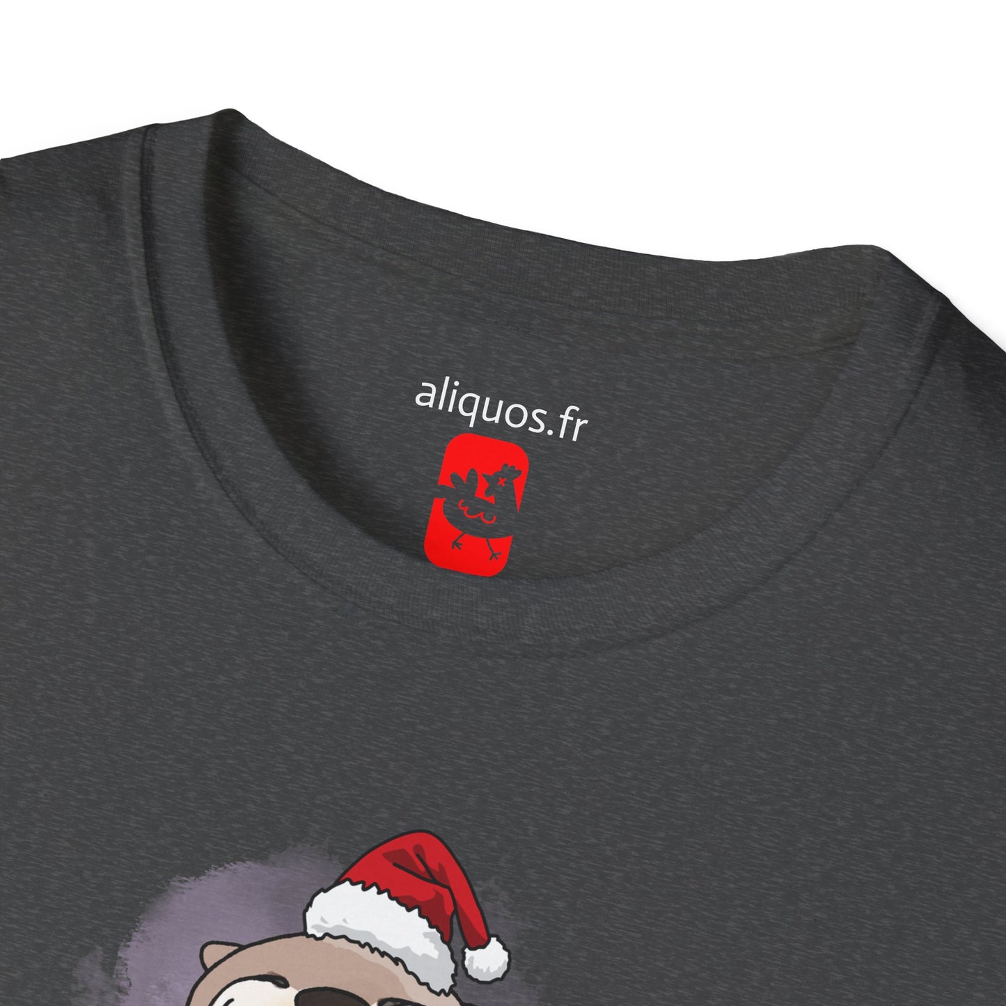 Unisex T-Shirt - Christmas Otter 2