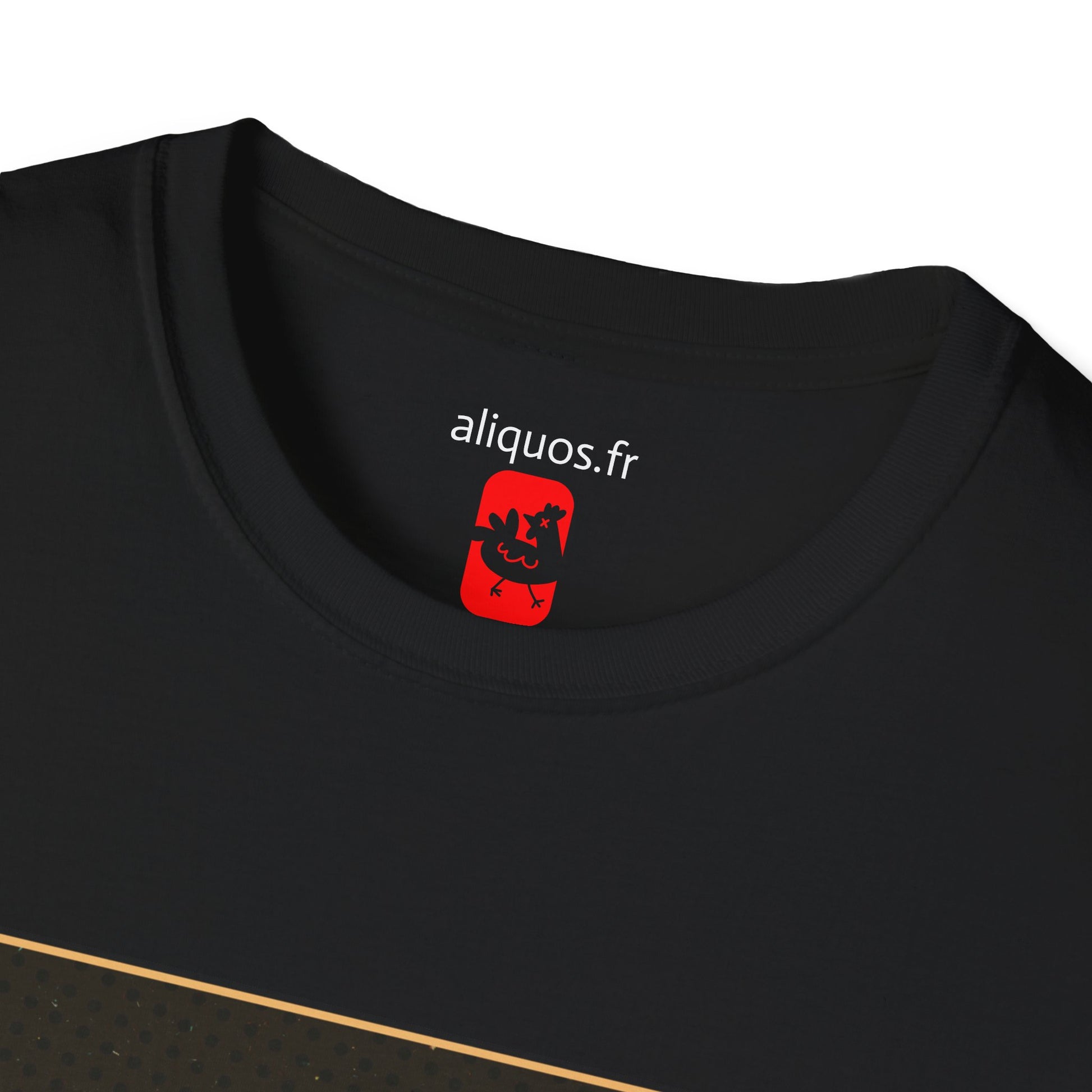 Unisex T-Shirt - 'Dogs won't ghost you' - ALIQUOS