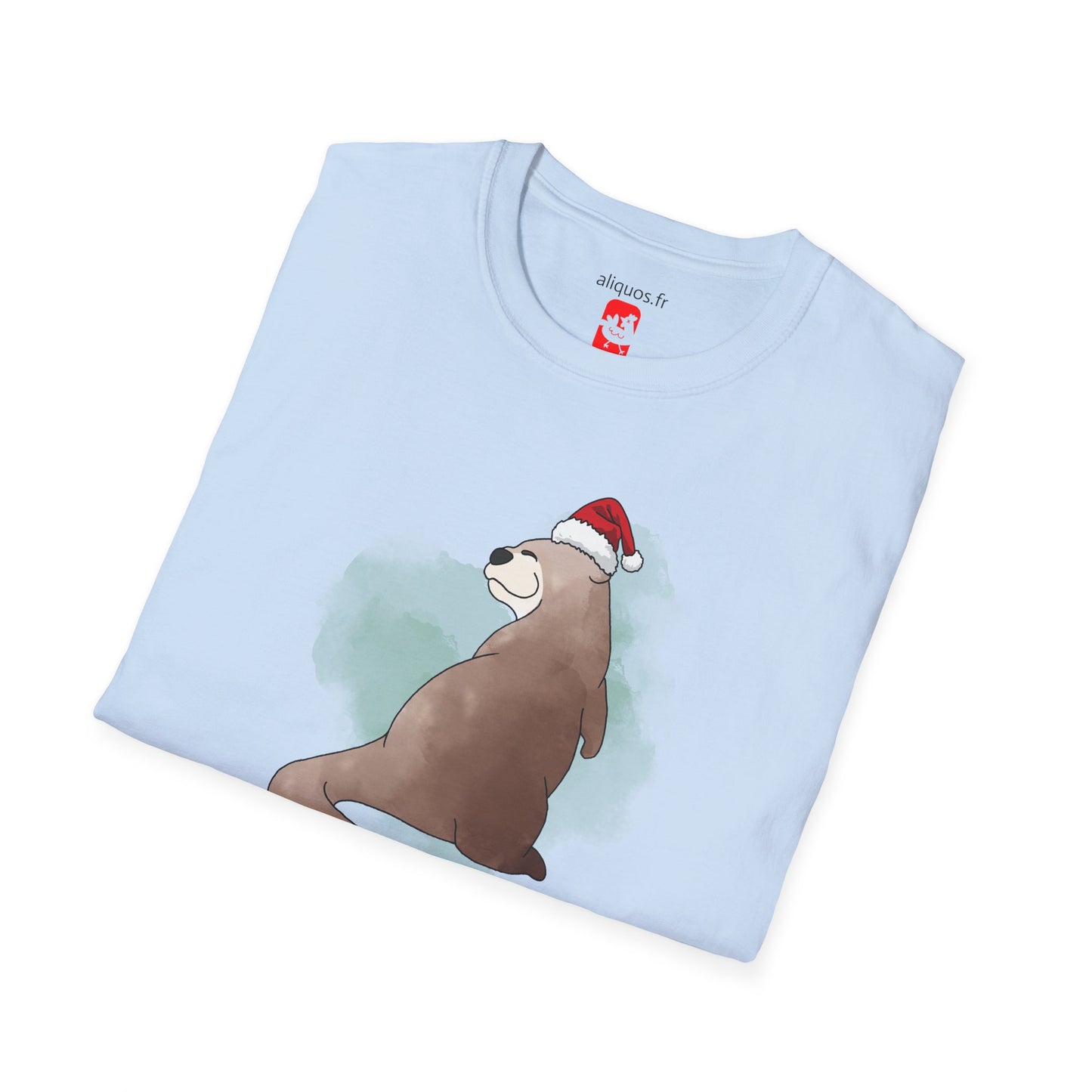 Unisex T-Shirt - Christmas Otter 15