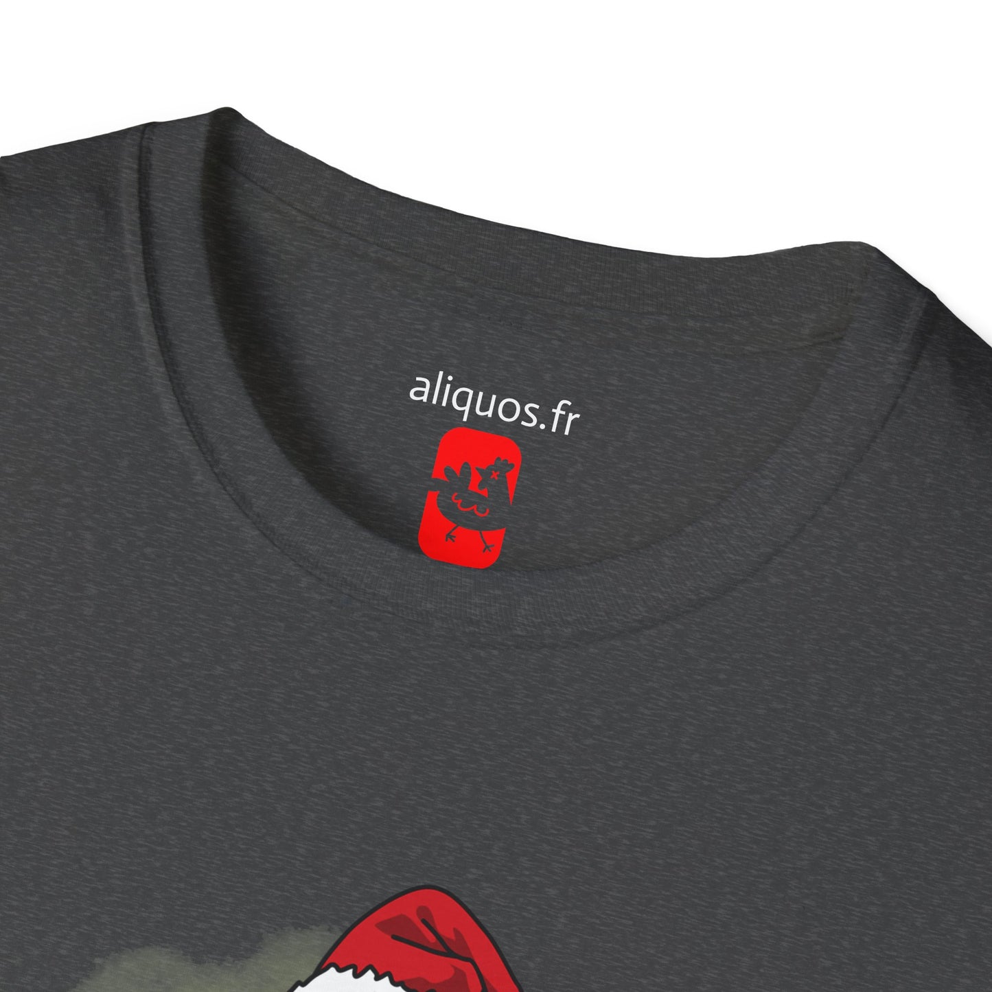 Unisex T-Shirt - Christmas Otter 7