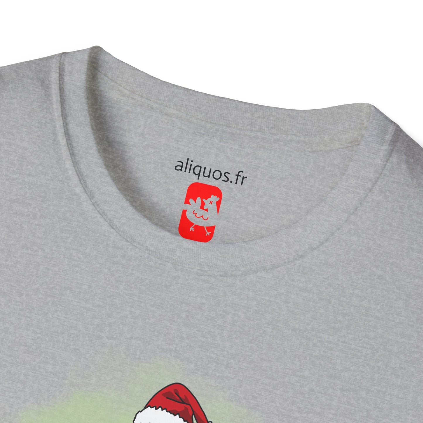 Unisex T-Shirt - Christmas Otter 9